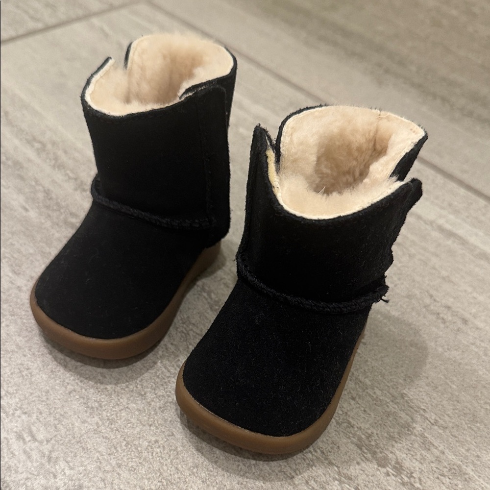 Cozy Black Kids Boots